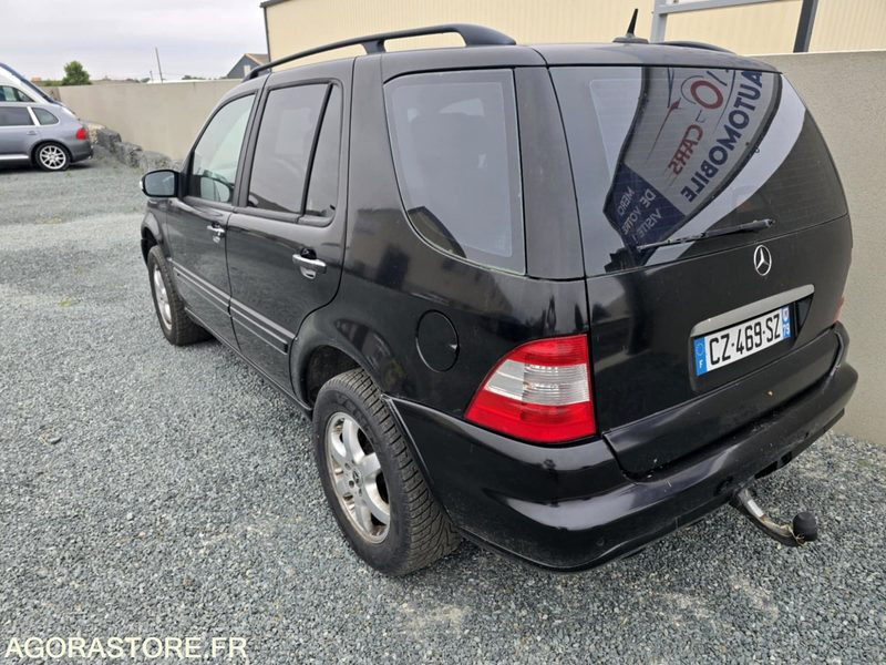 4X4 MERCEDES 400 ML - 2003 - 331 769 KM - Personenbil: bilde 2 4X4 MERCEDES 400 ML - 2003 - 331 769 KM - Personenbil: bilde 2