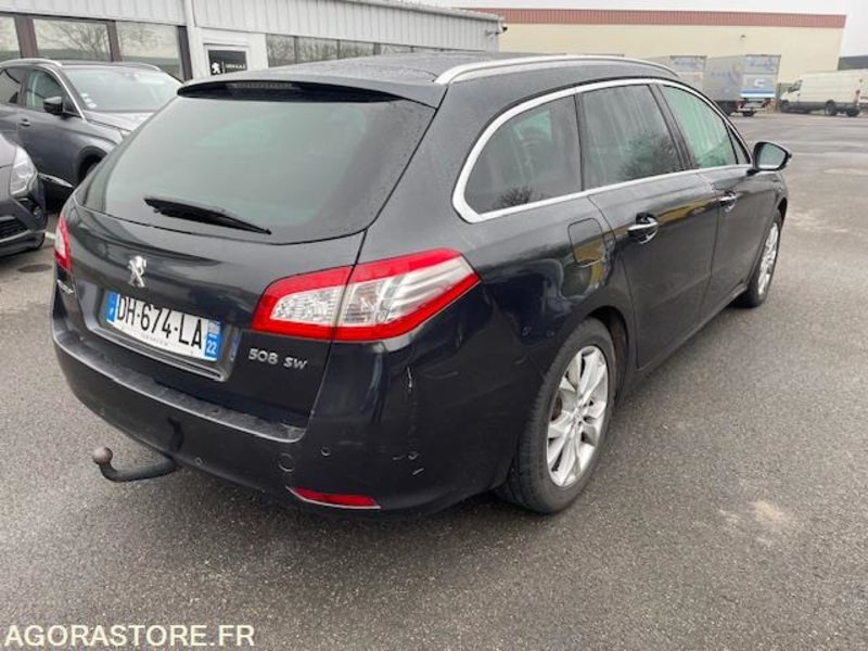 508 SW ALLURE 2.0 HDI 140 . 07/2014 . 178000 km - Personenbil: bilde 3 508 SW ALLURE 2.0 HDI 140 . 07/2014 . 178000 km - Personenbil: bilde 3