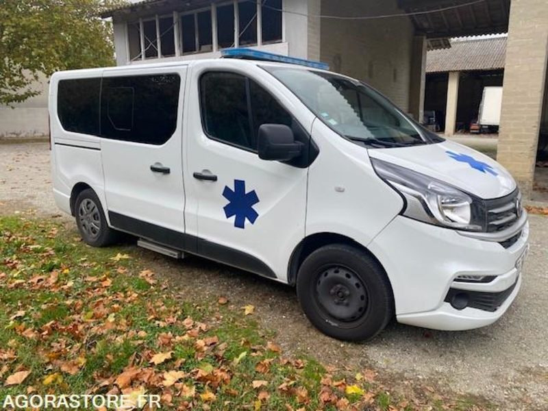 AMBULANCE FIAT TALENTO L1H1 120 CV - 2019 - 121 000km - Ambulanse: bilde 2 AMBULANCE FIAT TALENTO L1H1 120 CV - 2019 - 121 000km - Ambulanse: bilde 2
