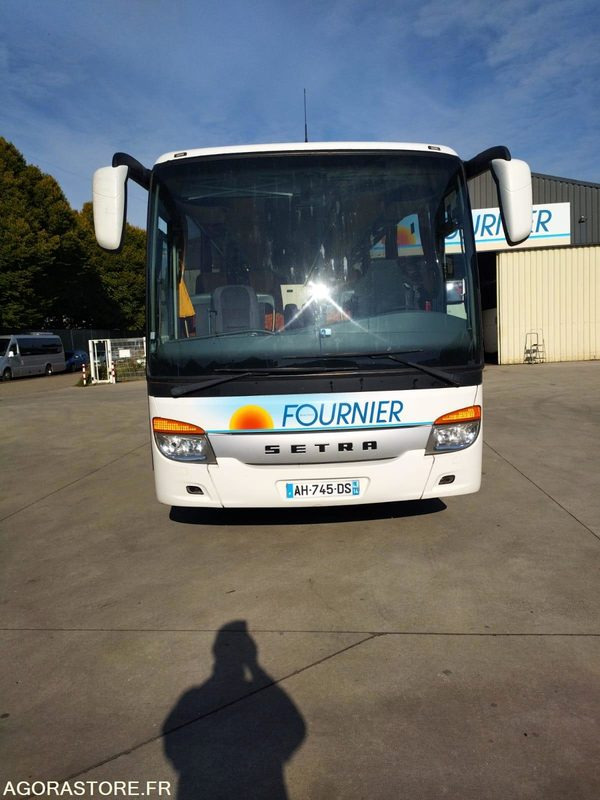 AUTOCAR SETRA 415 GT / 49 PLACES / BVM / 1ERE MAIN - Turistbuss: bilde 1 AUTOCAR SETRA 415 GT / 49 PLACES / BVM / 1ERE MAIN - Turistbuss: bilde 1