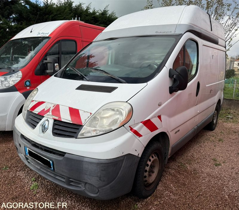 RENAULT TRAFIC 2.0 DCI 115 CH L1H2 - 233176 - 2011 - Annet utstyr: bilde 1 RENAULT TRAFIC 2.0 DCI 115 CH L1H2 - 233176 - 2011 - Annet utstyr: bilde 1