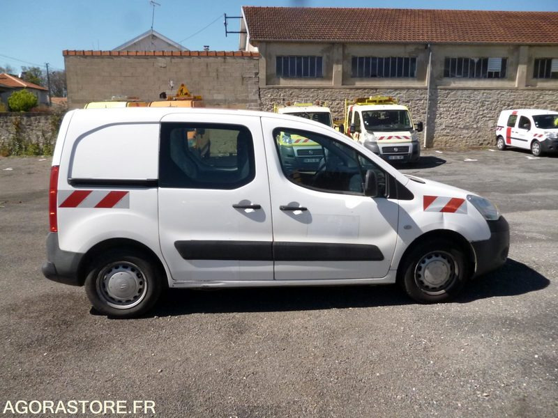 BERLINGO 1.6HDI 3 PLACES - Små varebil: bilde 4 BERLINGO 1.6HDI 3 PLACES - Små varebil: bilde 4