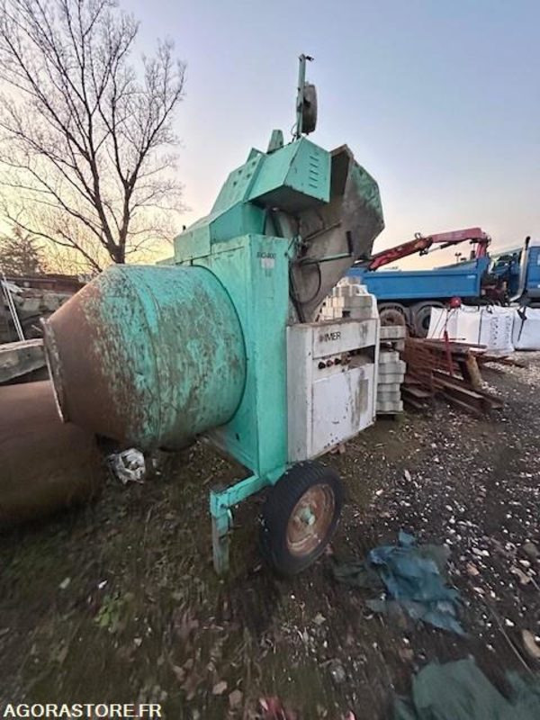 BETONNIERE IMER AVEC CHARGEUR 400 LITRES - Betongblander: bilde 2 BETONNIERE IMER AVEC CHARGEUR 400 LITRES - Betongblander: bilde 2