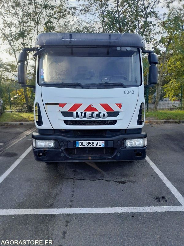 BOM 16T IVECO GNC NON ROULANT( 6042-66ICAM571X) - Søppelbil: bilde 2 BOM 16T IVECO GNC NON ROULANT( 6042-66ICAM571X) - Søppelbil: bilde 2