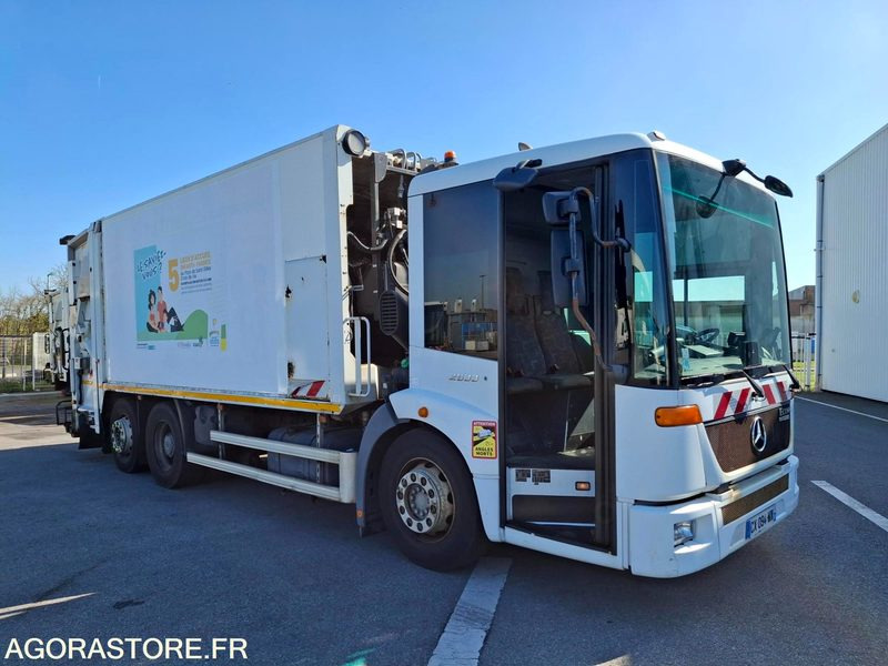 BOM Mercedes Econic 243135 kms 2013 - CX-094-MW - Søppelbil: bilde 3 BOM Mercedes Econic 243135 kms 2013 - CX-094-MW - Søppelbil: bilde 3
