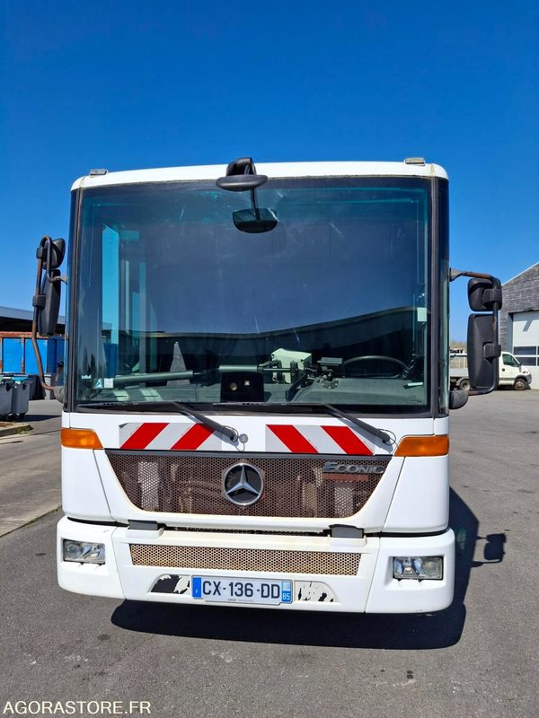 BOM Mercedes Econic 243135 kms 2013 - CX-094-MW - Søppelbil: bilde 1 BOM Mercedes Econic 243135 kms 2013 - CX-094-MW - Søppelbil: bilde 1