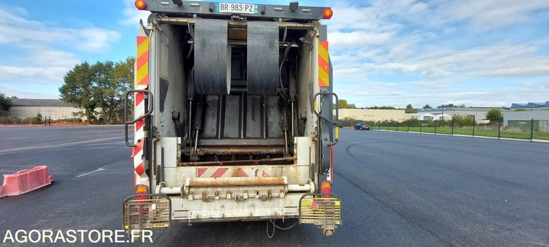 BOM RENAULT PREMIUM - 308342km - 2011 - Søppelbil: bilde 2 BOM RENAULT PREMIUM - 308342km - 2011 - Søppelbil: bilde 2