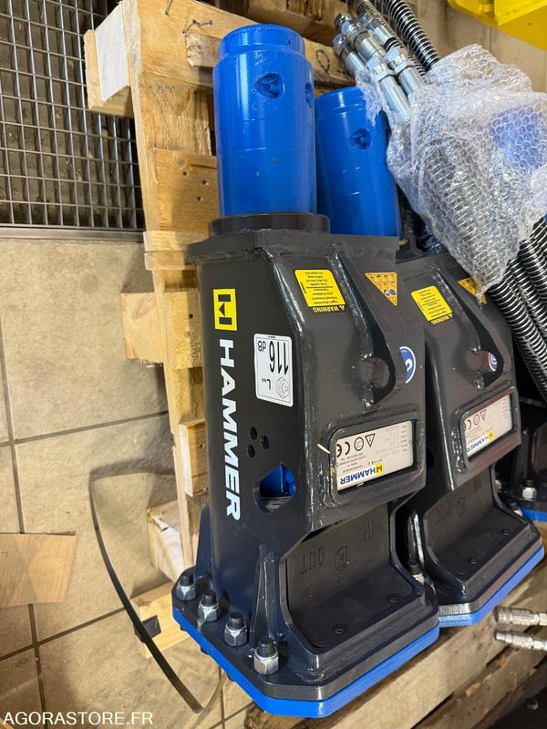 BRH HAMMER SB 150 Pelles de 1.5T - 3.8T NEUF - Hydraulisk hammer: bilde 3 BRH HAMMER SB 150 Pelles de 1.5T - 3.8T NEUF - Hydraulisk hammer: bilde 3