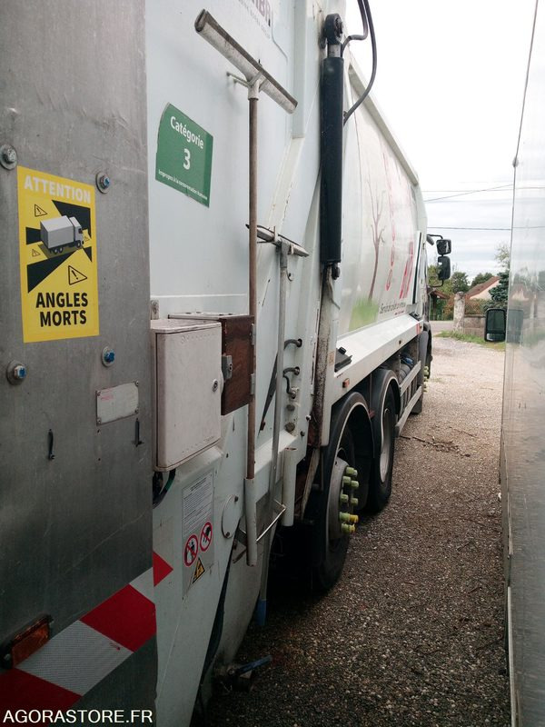 Bom Renault 320DXI - Søppelbil: bilde 4 Bom Renault 320DXI - Søppelbil: bilde 4