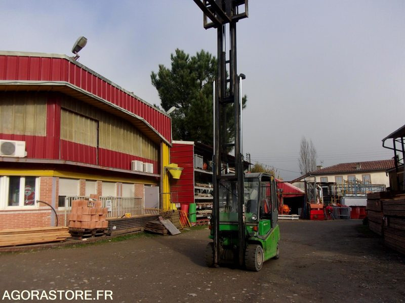 CHARIOT ÉLÉVATEUR 3 TONNES POSITIONNEUR DE FOURCHES ELECTRIQUE CESAB - El-truck: bilde 3 CHARIOT ÉLÉVATEUR 3 TONNES POSITIONNEUR DE FOURCHES ELECTRIQUE CESAB - El-truck: bilde 3