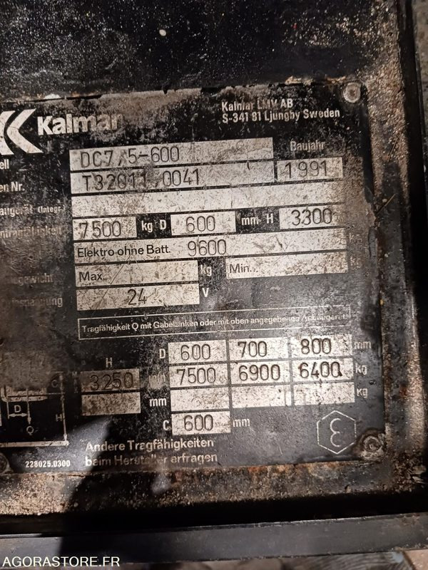 CHARIOT ELEVATEUR - KALMAR DC7/5-600 + POTENCE - 7924 HEURES - Dieseltruck: bilde 1 CHARIOT ELEVATEUR - KALMAR DC7/5-600 + POTENCE - 7924 HEURES - Dieseltruck: bilde 1