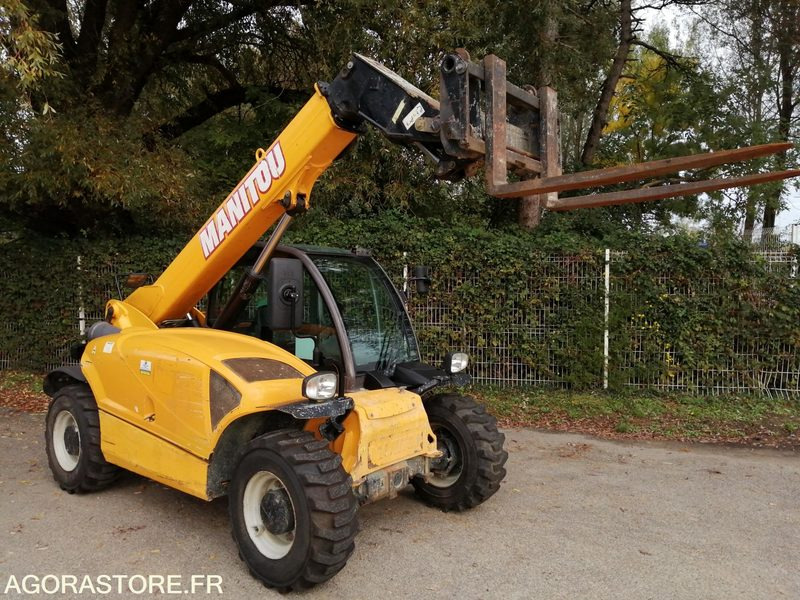 CHARIOT TELESCOPIQUE FIXE - MANITOU - 2.5 T - 2014 / 3910 HEURES - Teleskoplastere: bilde 2 CHARIOT TELESCOPIQUE FIXE - MANITOU - 2.5 T - 2014 / 3910 HEURES - Teleskoplastere: bilde 2