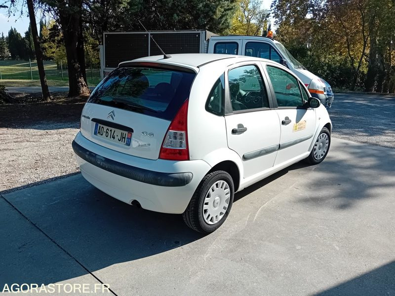 CITROEN C3 1.4HDI CLUB - Personenbil: bilde 3 CITROEN C3 1.4HDI CLUB - Personenbil: bilde 3