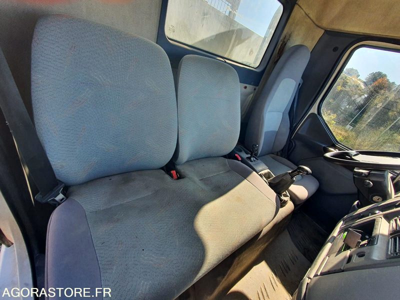 Camion Benne Renault Midlum -2005 - 10T - 250000km - Tippbil: bilde 5 Camion Benne Renault Midlum -2005 - 10T - 250000km - Tippbil: bilde 5