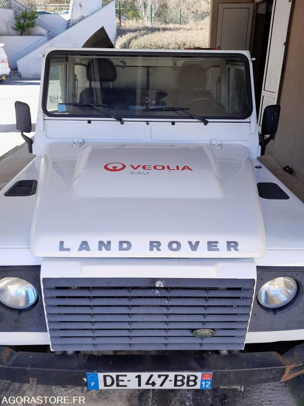 Camion hydrocureur LAND ROVER Defender - 2014 / 142 462 KM - Pickup: bilde 3 Camion hydrocureur LAND ROVER Defender - 2014 / 142 462 KM - Pickup: bilde 3