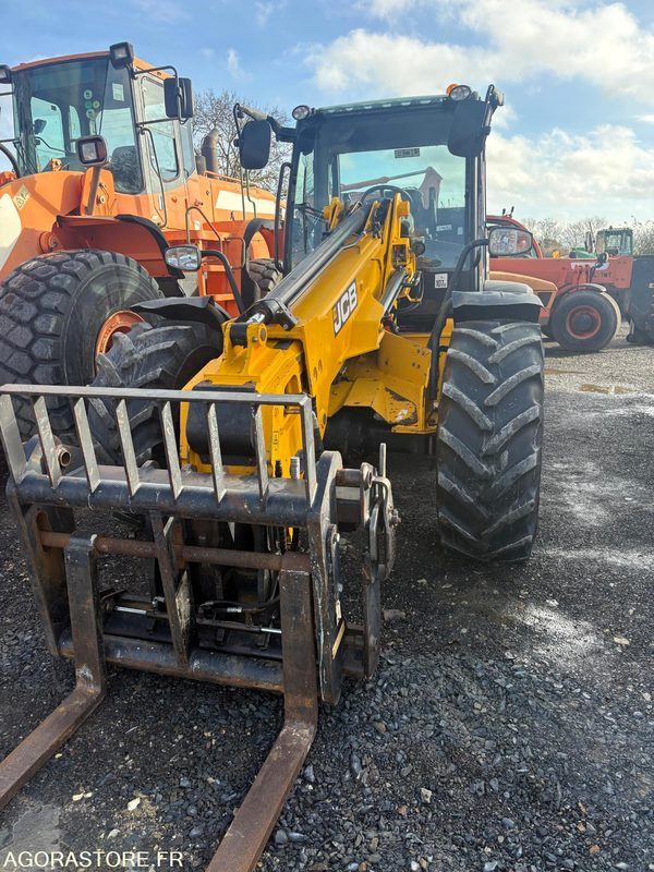 Chargeuse JCB TM 310 - 2011 - 6907 heures - BON ETAT entretien 6900h - Traktor: bilde 1 Chargeuse JCB TM 310 - 2011 - 6907 heures - BON ETAT entretien 6900h - Traktor: bilde 1