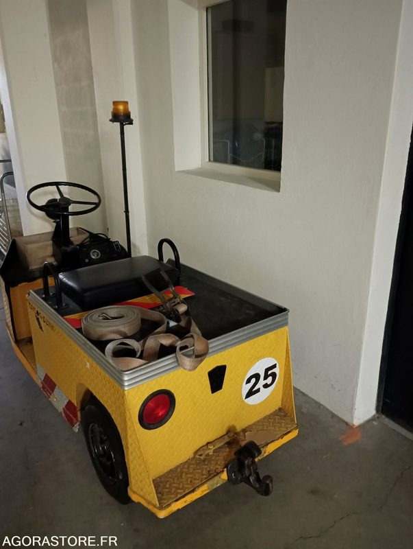 Chariot électrique TAYLOR DUNN - Bon état - 2010 - Elektrisk trekkvogn: bilde 2 Chariot électrique TAYLOR DUNN - Bon état - 2010 - Elektrisk trekkvogn: bilde 2