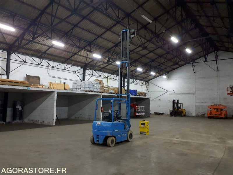 Chariot élévateur ELEC 2.5T Triplex 5,5M NISSAN QO2L25 - El-truck: bilde 4 Chariot élévateur ELEC 2.5T Triplex 5,5M NISSAN QO2L25 - El-truck: bilde 4