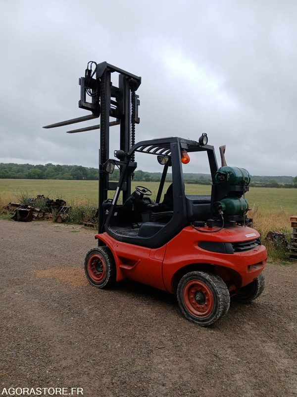 Chariot élévateur Fenwick Linde H35T 3.5T - Gasstruck: bilde 2 Chariot élévateur Fenwick Linde H35T 3.5T - Gasstruck: bilde 2