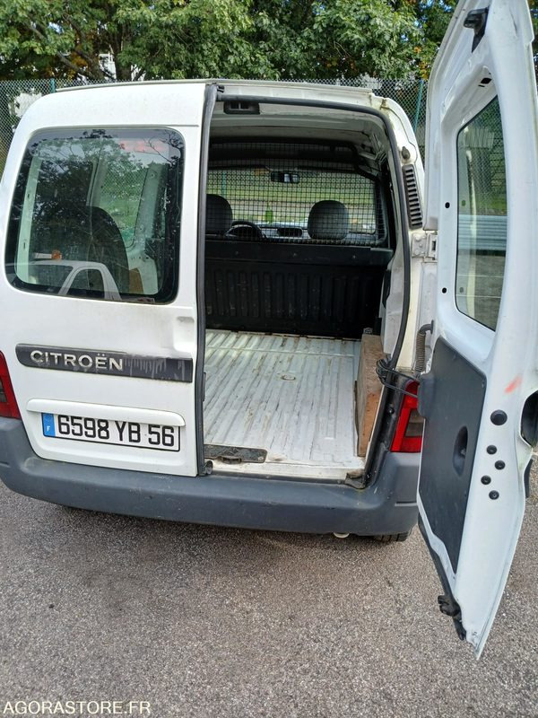 Citroën Berlingo (50605) - Små varebil: bilde 3 Citroën Berlingo (50605) - Små varebil: bilde 3