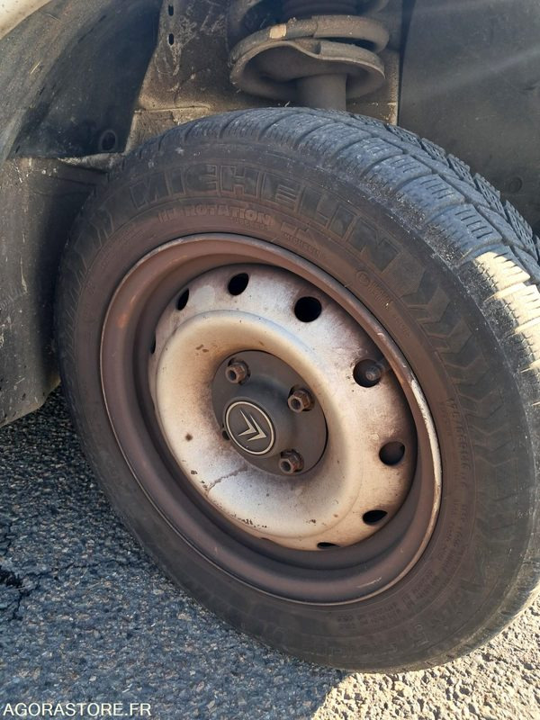 Citroën Berlingo 753 AGX 42 - Små varebil: bilde 3 Citroën Berlingo 753 AGX 42 - Små varebil: bilde 3