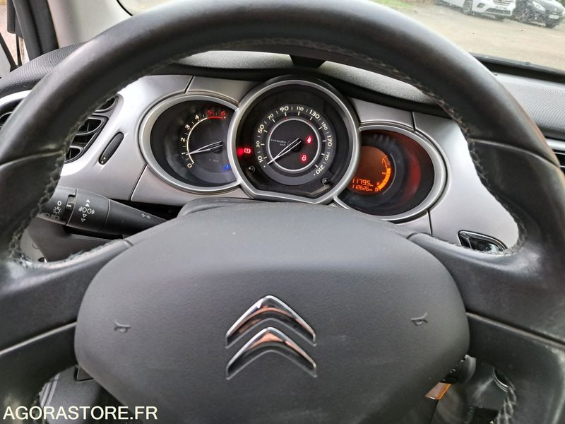 Citroën C3 - 2012 - 112626kms - Personenbil: bilde 5 Citroën C3 - 2012 - 112626kms - Personenbil: bilde 5