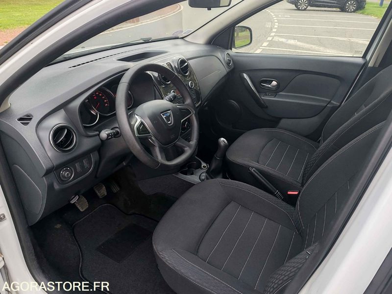 DACIA SANDERO - 45500km - année 2020 - Personenbil: bilde 4 DACIA SANDERO - 45500km - année 2020 - Personenbil: bilde 4
