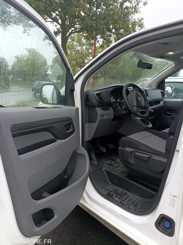 EX-687-XE - Roulant - CITROEN JUMPY SPACE TOURER - VP - 239 512 Kms - Minibuss, Persontransport: bilde 5 EX-687-XE - Roulant - CITROEN JUMPY SPACE TOURER - VP - 239 512 Kms - Minibuss, Persontransport: bilde 5