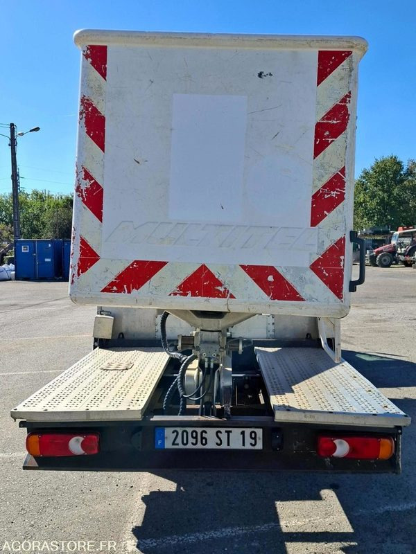 Elévateur à Nacelle 160 ALU CABSTAR sur châssis NISSAN <3.5T H.16M - 2007 - Billift: bilde 4 Elévateur à Nacelle 160 ALU CABSTAR sur châssis NISSAN <3.5T H.16M - 2007 - Billift: bilde 4