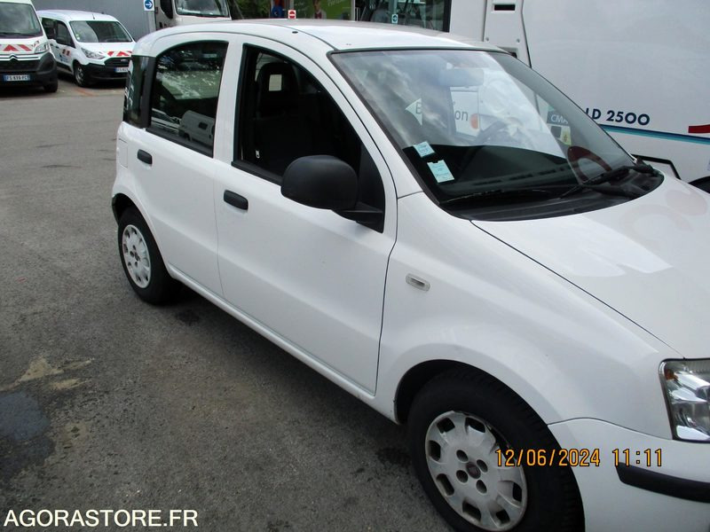 FIAT PANDA 1432 - Personenbil: bilde 2 FIAT PANDA 1432 - Personenbil: bilde 2