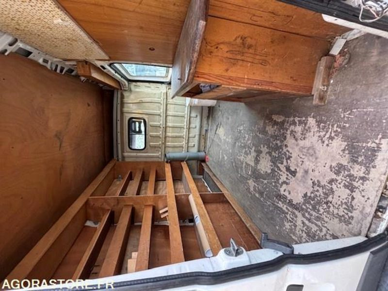 FOURGON CITROEN JUMPER FT30 de 2010 76305kms - Kassebil: bilde 4 FOURGON CITROEN JUMPER FT30 de 2010 76305kms - Kassebil: bilde 4