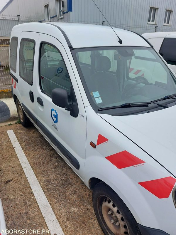 FOURGONNETTE - RENAULT KANGOO - 2003 - Små varebil: bilde 2 FOURGONNETTE - RENAULT KANGOO - 2003 - Små varebil: bilde 2