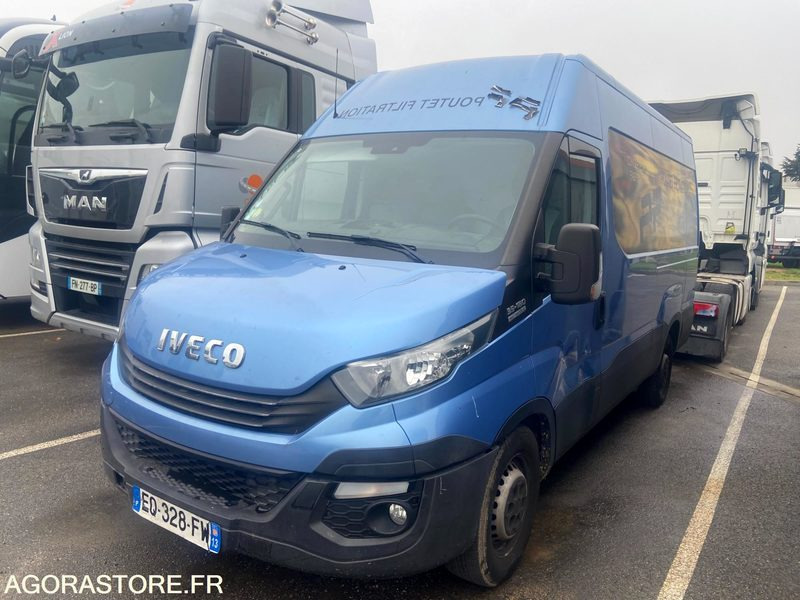 Fourgon Iveco Daily - 2017 - 80000 Kms - Kassebil: bilde 2 Fourgon Iveco Daily - 2017 - 80000 Kms - Kassebil: bilde 2