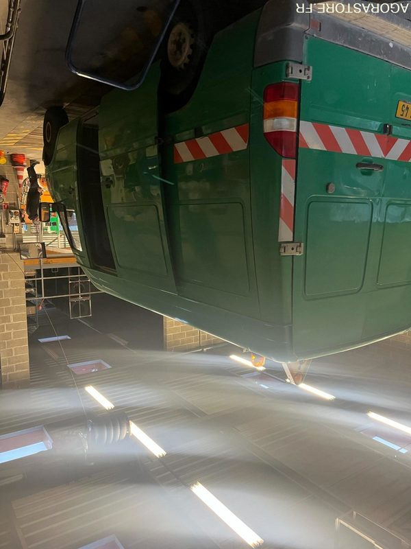 Fourgon Mercedes - 1995 - 222314kms - 4510VX45 - Kassebil: bilde 3 Fourgon Mercedes - 1995 - 222314kms - 4510VX45 - Kassebil: bilde 3