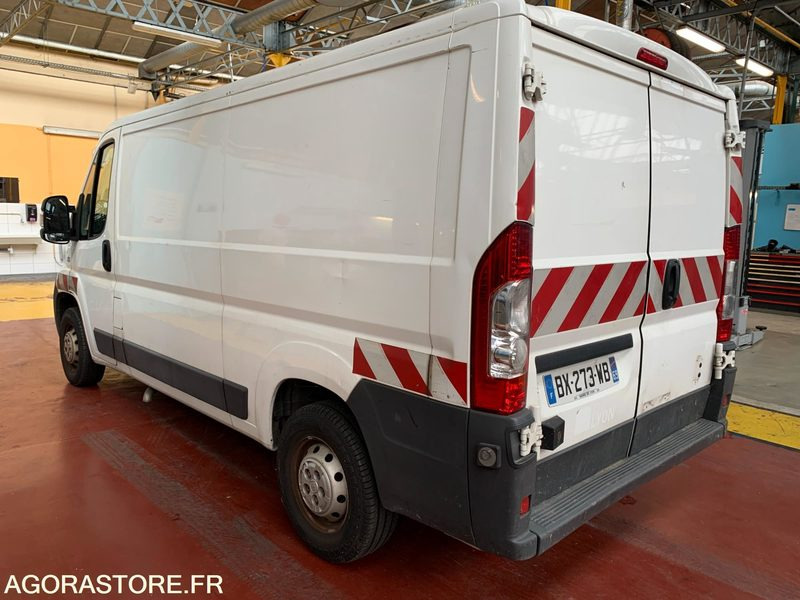 G FOURGON DUCATO BX-273-WB - Kassebil: bilde 3 G FOURGON DUCATO BX-273-WB - Kassebil: bilde 3