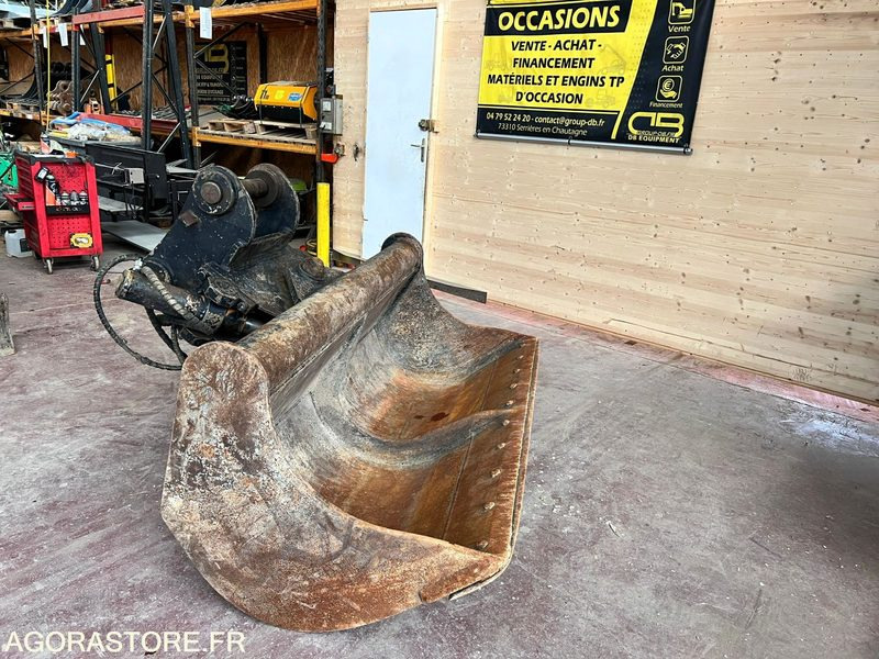 Godet de curage orientable tilt 2m THIERE pour pelle de 20T - Année 2011 - Anleggsmaskiner: bilde 1 Godet de curage orientable tilt 2m THIERE pour pelle de 20T - Année 2011 - Anleggsmaskiner: bilde 1