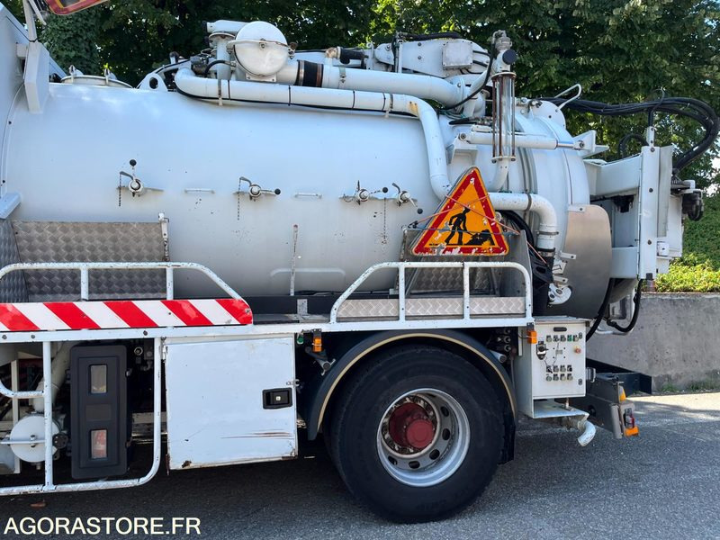 HYDROCUREUR HUWER RENAULT 19T - Vakuum lastebil: bilde 5 HYDROCUREUR HUWER RENAULT 19T - Vakuum lastebil: bilde 5