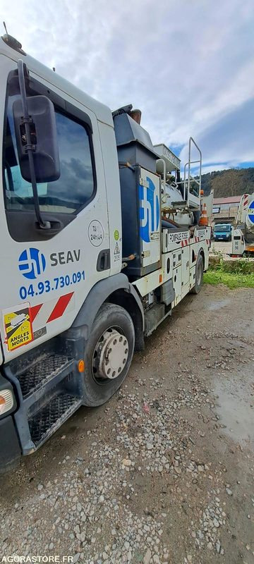 HYDROCUREUR RIVARD RENAULT 2006 CK577XS (VENTE UNIQUEMENT EXPORT) - Vakuum lastebil: bilde 3 HYDROCUREUR RIVARD RENAULT 2006 CK577XS (VENTE UNIQUEMENT EXPORT) - Vakuum lastebil: bilde 3