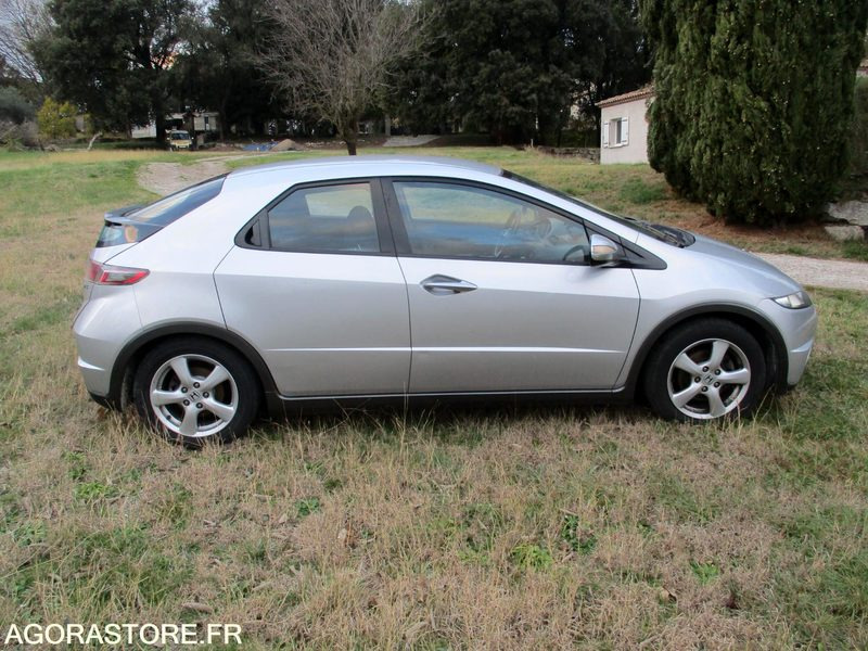 Honda Civic VIII 1.4i VTEC 100Cv Virtuose - Personenbil: bilde 5 Honda Civic VIII 1.4i VTEC 100Cv Virtuose - Personenbil: bilde 5