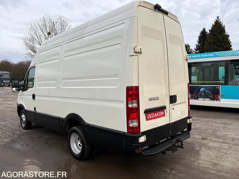 Kassebil IVECO 180cv de 2011: bilde 6