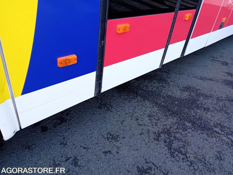 IVECO CROSSWAY LINE - DS 235 TY - E6 - 2015 - 450000 KM - BOX FAP HS - Turistbuss: bilde 3 IVECO CROSSWAY LINE - DS 235 TY - E6 - 2015 - 450000 KM - BOX FAP HS - Turistbuss: bilde 3