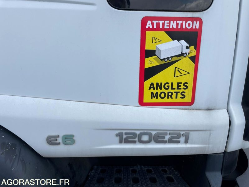 IVECO EUROCARGO PLATEAU - 2015 - 295 000KM - Planbil: bilde 2 IVECO EUROCARGO PLATEAU - 2015 - 295 000KM - Planbil: bilde 2