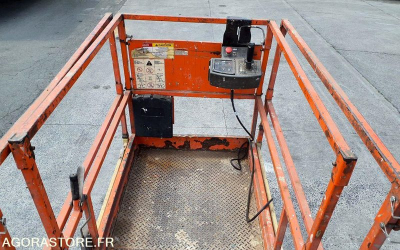 Lift JLG 2646 ES  NACELLE CISEAU ÉLECTRIQUE 10 M ÉTROIT: bilde 10