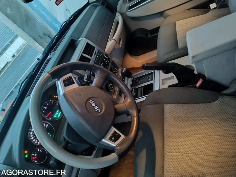 Jeep Cherokee IV 2.8 CRD Jamboree - 2009 - 193 000 KM - Personenbil: bilde 3 Jeep Cherokee IV 2.8 CRD Jamboree - 2009 - 193 000 KM - Personenbil: bilde 3