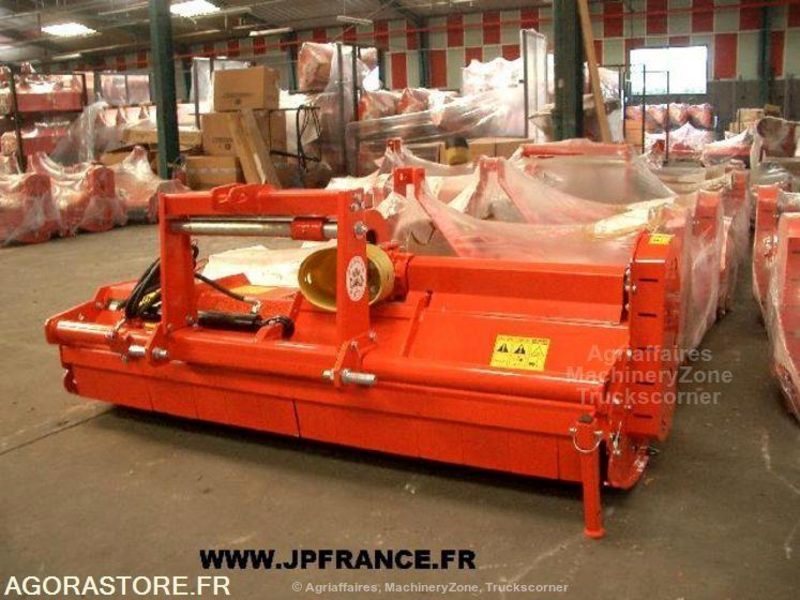 BROYEUR SERIE LOURDE 2.14M DEPORT HYDRAULIQUE - Landbruksteknikk: bilde 1 BROYEUR SERIE LOURDE 2.14M DEPORT HYDRAULIQUE - Landbruksteknikk: bilde 1