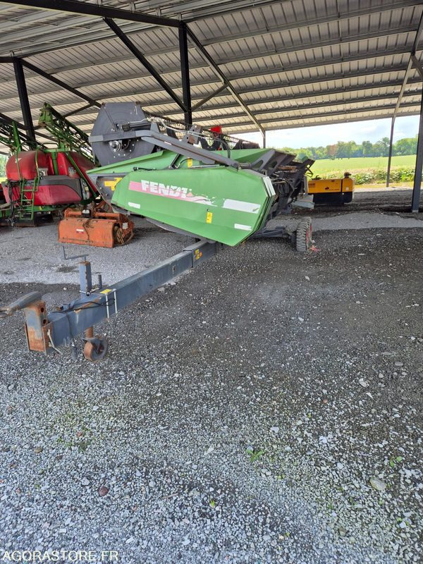 Coupe à Tapis Fendt - Landbruksteknikk: bilde 1 Coupe à Tapis Fendt - Landbruksteknikk: bilde 1