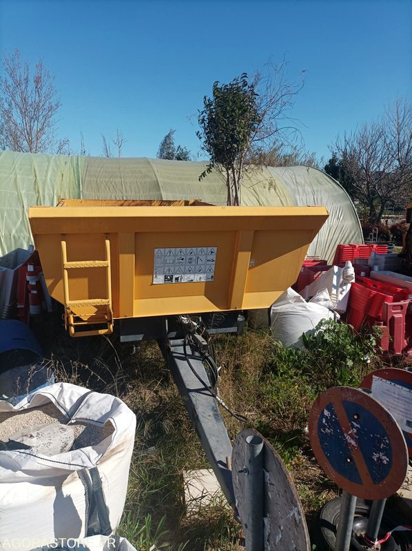 Remorque TP12 Lambert - Landbruksteknikk: bilde 1 Remorque TP12 Lambert - Landbruksteknikk: bilde 1