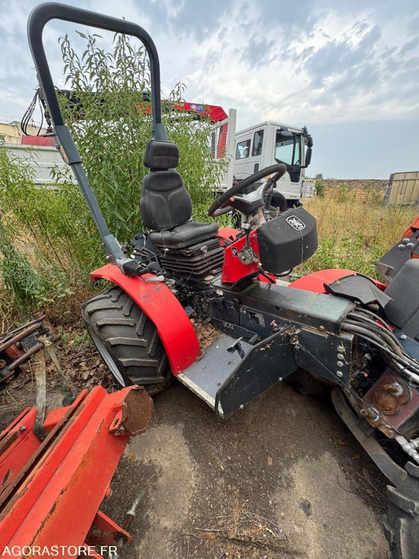 TRACTEUR CARRARO GODET ET MINI PELLE - Landbruksteknikk: bilde 5 TRACTEUR CARRARO GODET ET MINI PELLE - Landbruksteknikk: bilde 5