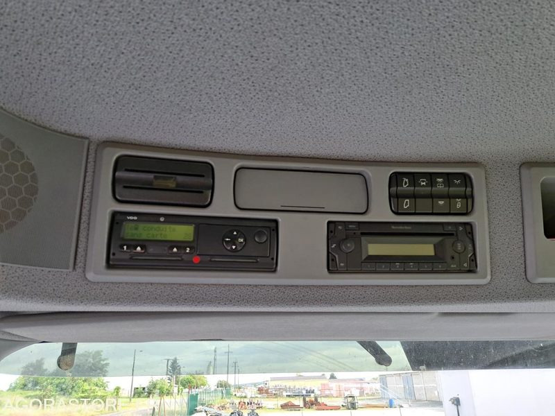CAMION 6X2 AMPLIROLL-MERCEDES ACTROS - 2013 - 385 389KMS - Lastebil: bilde 4 CAMION 6X2 AMPLIROLL-MERCEDES ACTROS - 2013 - 385 389KMS - Lastebil: bilde 4