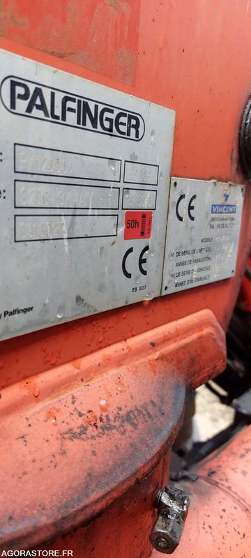 Lastebil CAMION GRUE RENAULT KERAX 320DCI 423 000 KM 2003 GRUE PALFINGER PK12000 2003: bilde 6 Lastebil CAMION GRUE RENAULT KERAX 320DCI 423 000 KM 2003 GRUE PALFINGER PK12000 2003: bilde 6